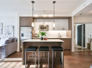 1575 Lakeshore Rd W #332, Mississauga, ON L5J 0B1