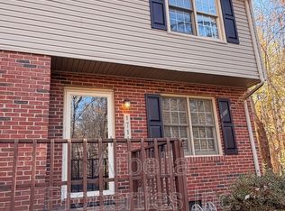 1711 Herrin Dr, Johnson City, TN 37604