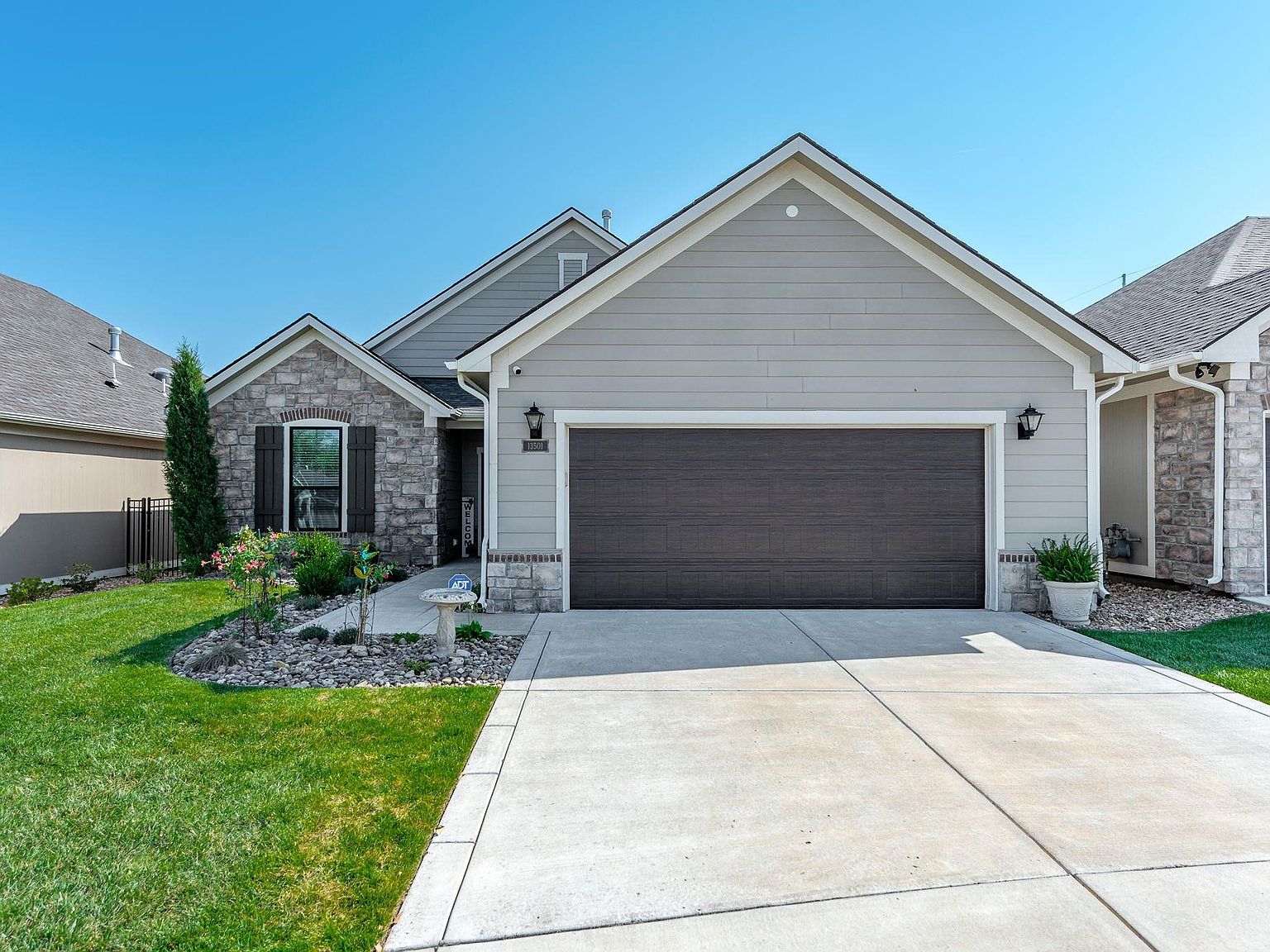 13501 W Naples Cir, Wichita, KS 67235 | MLS #661247 | Zillow