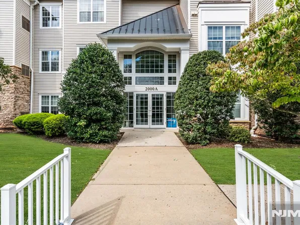 2304 Conrad Way 2304 Building 2, Franklin, NJ 08873