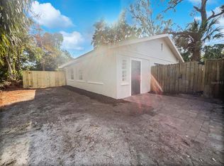 3030 46th Ave W, Bradenton, FL 34207