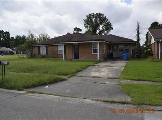 412 Doerr Dr, Arabi, LA 70032