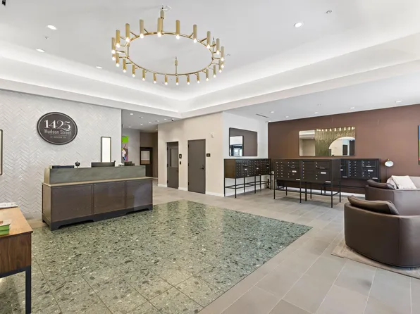 1425 Hudson Street image 20 of 23