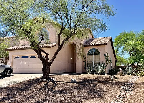 2971 W Calle Lucinda Photo 1