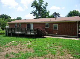 204 Gardendale Dr, Columbia, TN 38401