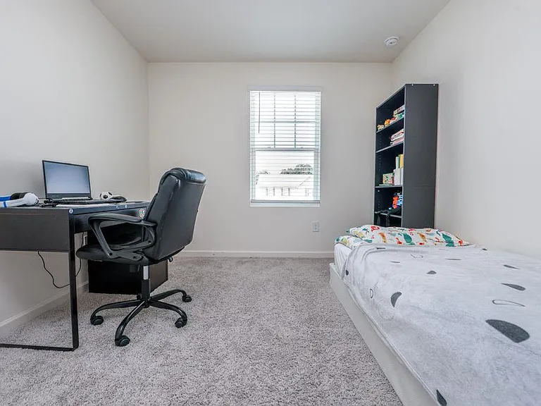 305 River Branch Way — Photo 17