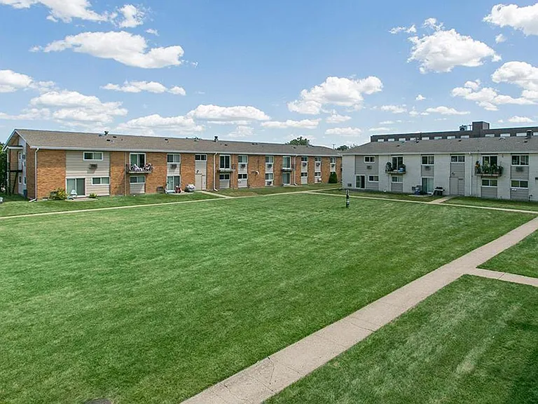 Park Colony — Photo 20