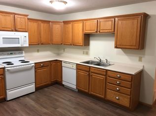 852 Edgewater Dr #2, Polk City, IA 50226