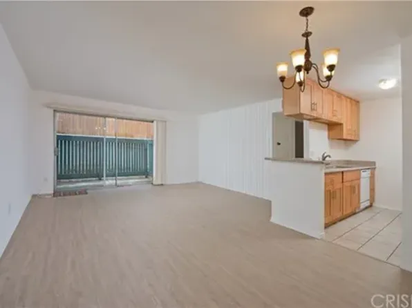 5700 Etiwanda Ave Unit 174, Tarzana, CA 91356