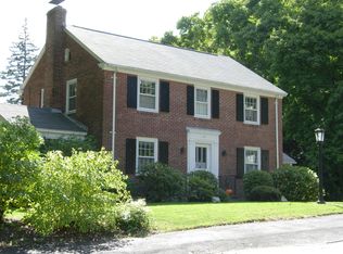 29 Hadwen Ln, Worcester, MA 01602