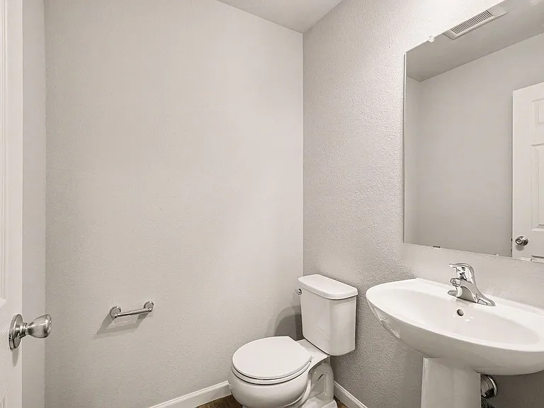 1016 Maple Ave — Photo 10