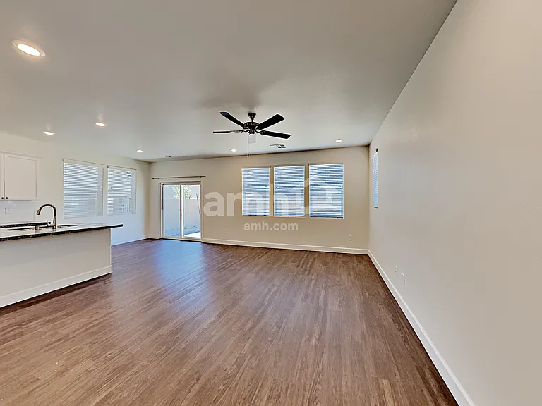 1525 Garden Swing Ave — Photo 8