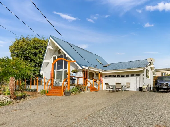 8415 Donald Way, Blaine, WA 98230