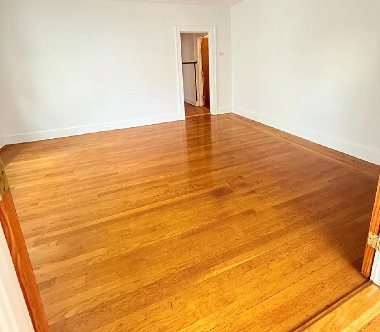 4 bed, 1700 sqft, $3,400 — Photo 3