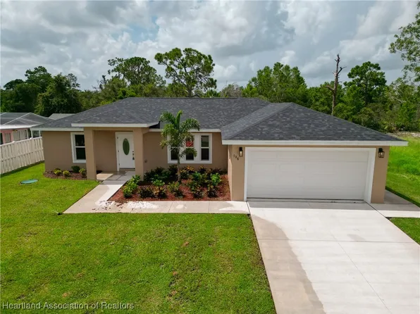 136 Lincoln Rd NW, Lake Placid, FL 33852