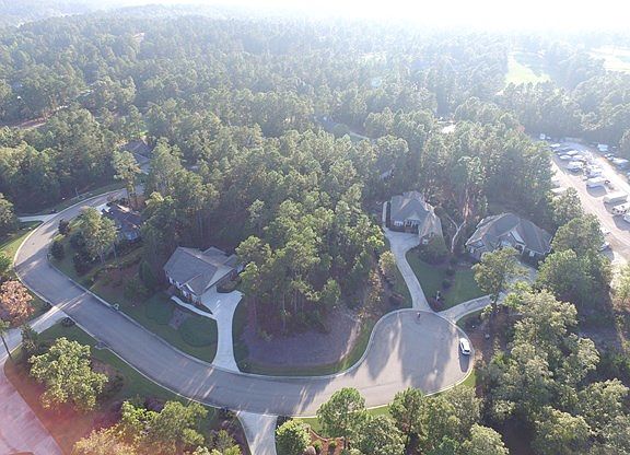 4th image of 231 Bellewood Dr