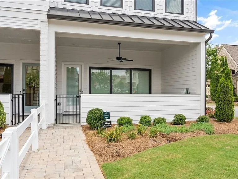 613 Stickley Oak Way — Photo 3