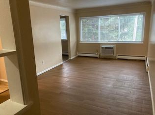 1025 York Ave APT 1, Saint Paul, MN 55106