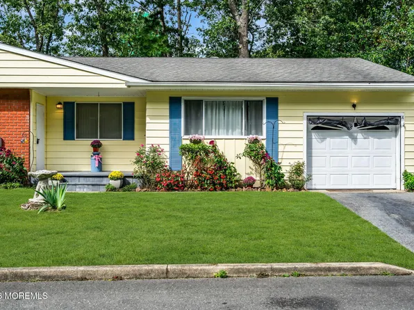 8 Oklahoma Way #A, Manchester, NJ 08759