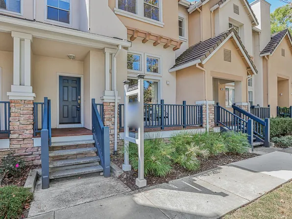 369 Pacific Dr, Mountain View, CA 94043