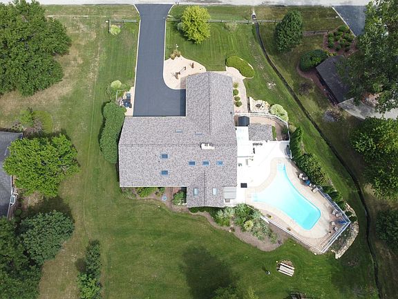 3rd image of 7617 McIntosh Dr