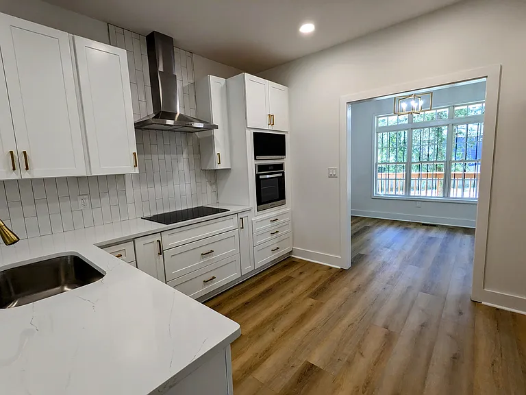 513 Roy St SW — Photo 6