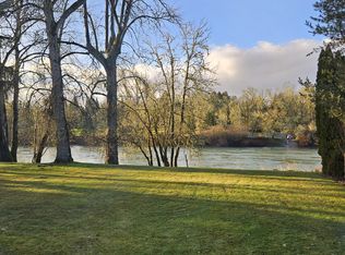 1836 Fisher Rd, Roseburg, OR 97471