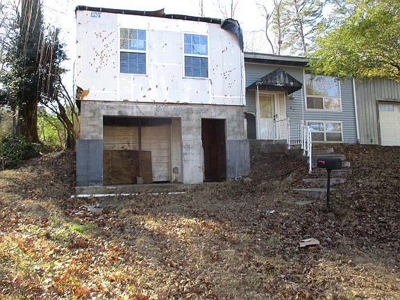 4th image of 57 White Oak Ln
