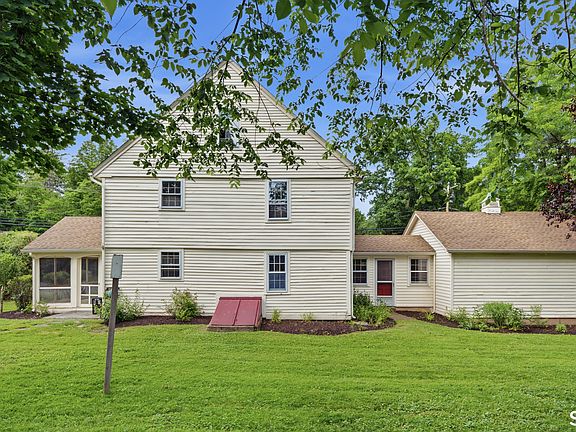 3rd image of 62 Highland Street