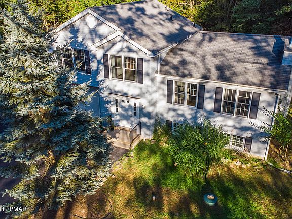 5th image of 144 Overland Dr