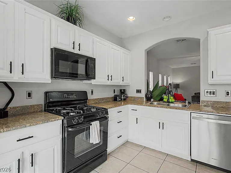 8136 Memory Lake Ave — Photo 13