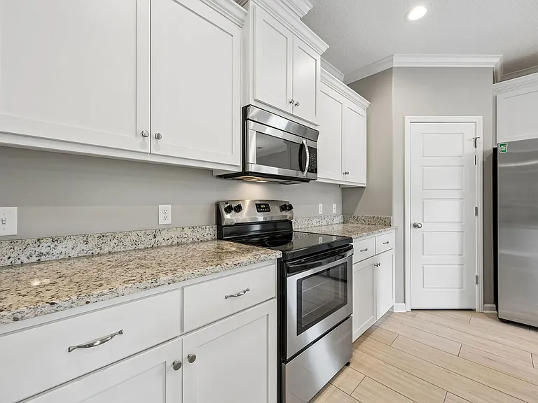 326 Gary Cir — Photo 15