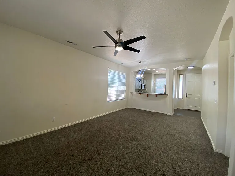 3427 E Sweetwater Springs Dr — Photo 1