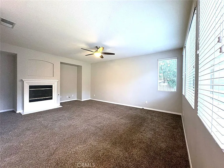 24094 Safiro Ct — Photo 6