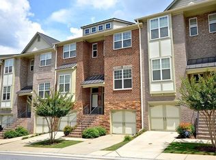 2033 Cobblestone Cir, Atlanta, GA 30319