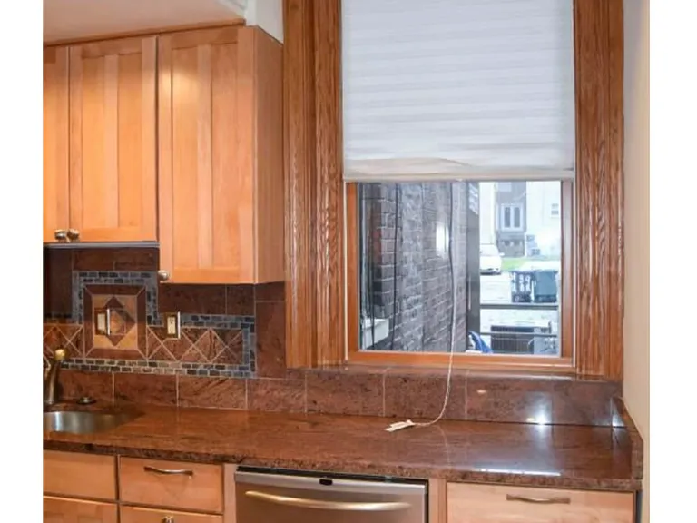 39 Bryant St NW — Photo 4
