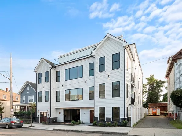 51 Crescent Ave #3, Chelsea, MA 02150