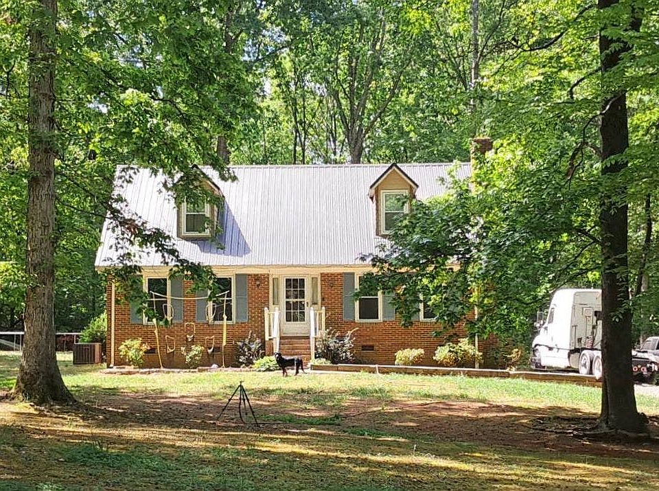 1st image of 4715 Linda Kay Dr