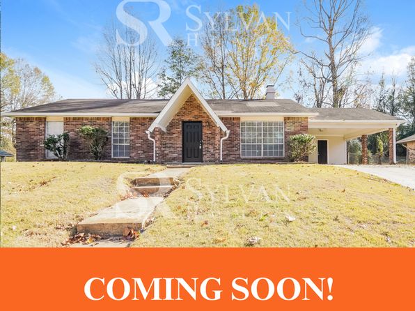 146 Elmwood Pl