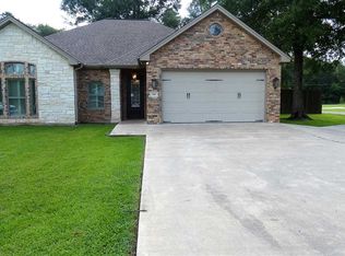 118 County Road 760, Buna, TX 77612