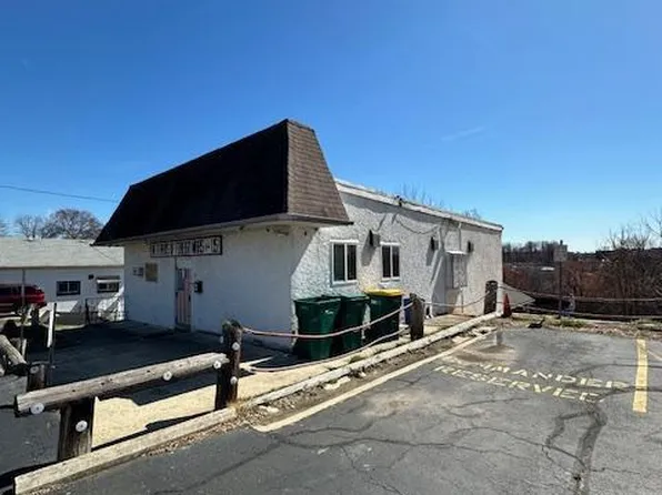 4269 Linden Ave, Feasterville Trevose, PA 19053