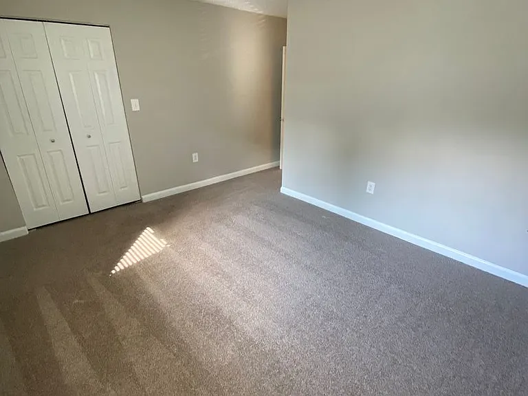 Gleneagle Apartment Homes — Photo 84