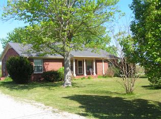 6991 Jacksboro Rd, McMinnville, TN 37110