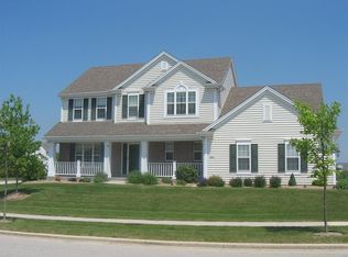 1602 Tumbleweed Cir, West Bend, WI 53095