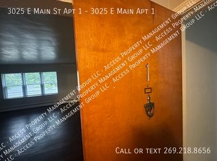 3025 E Main St APT 1, Kalamazoo, MI 49048