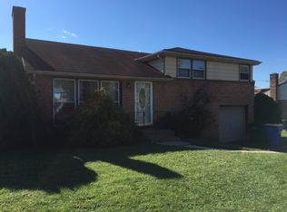 2458 Brookside Ln, York, PA