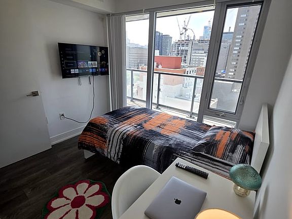 2nd image of 89 McGill St #1111
