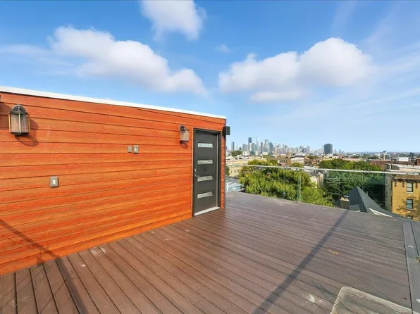 84 Madison Avenue image 20 of 31