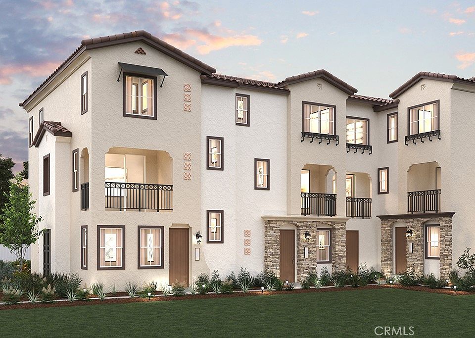 1st image of 4001 Valley Oak Ln #E