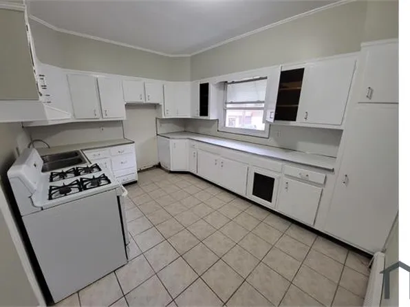 183 Norwood St #2L, Newark, NJ 07106